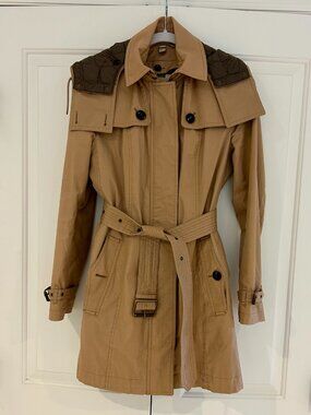 Burberry Brit Women's single breasted Trench coat